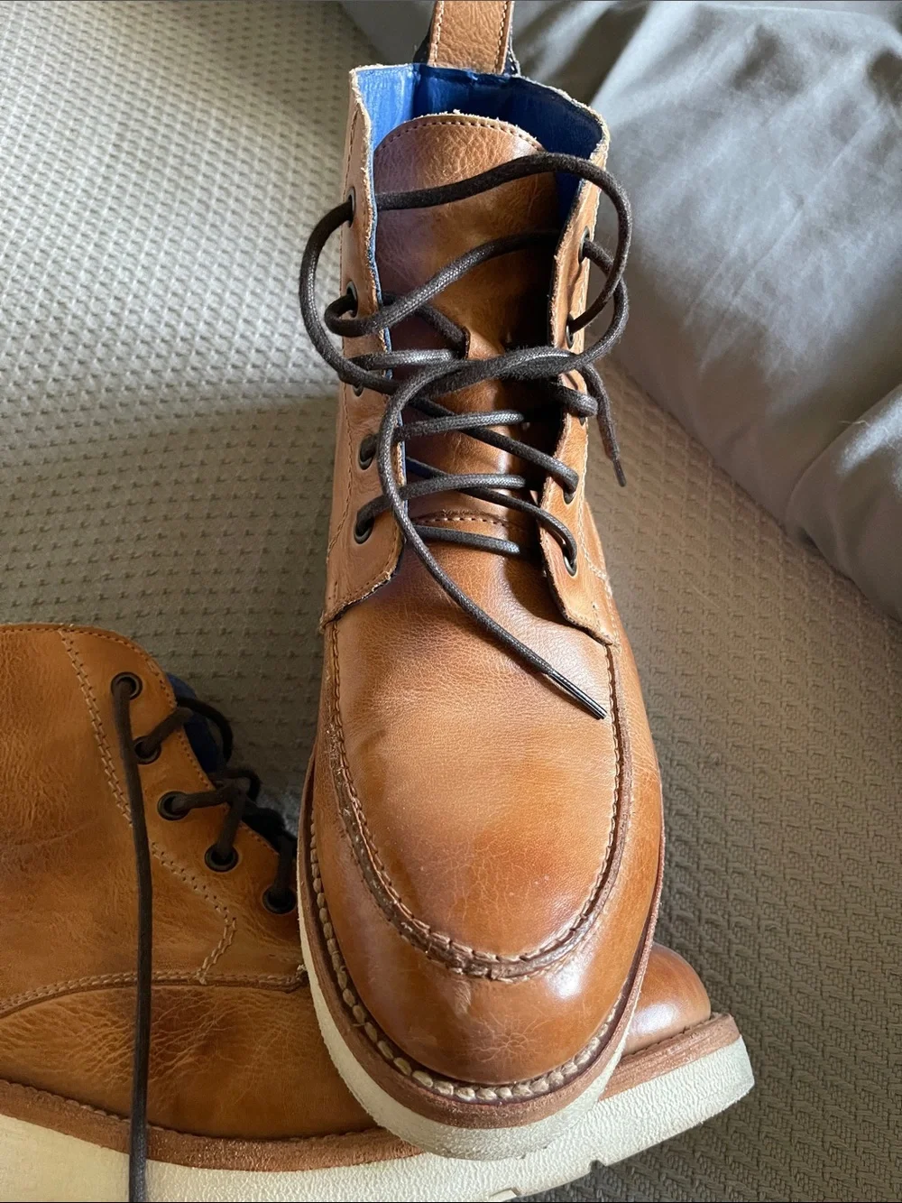 BED|STU Men's Tan Rustic leather Lincoln boots